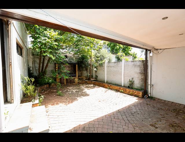 3 BEDROOM DUPLEX FOR SALE IN WINDERMERE